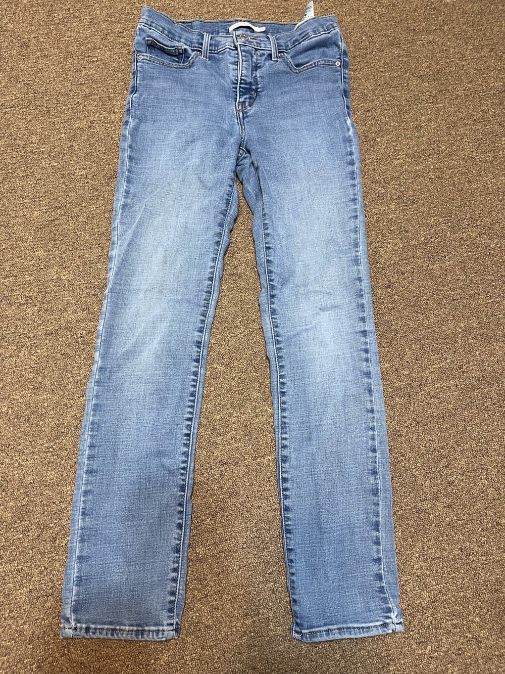 Levi's 312 shaping slim Jeans 28x30 light blue wash jeans EUC
